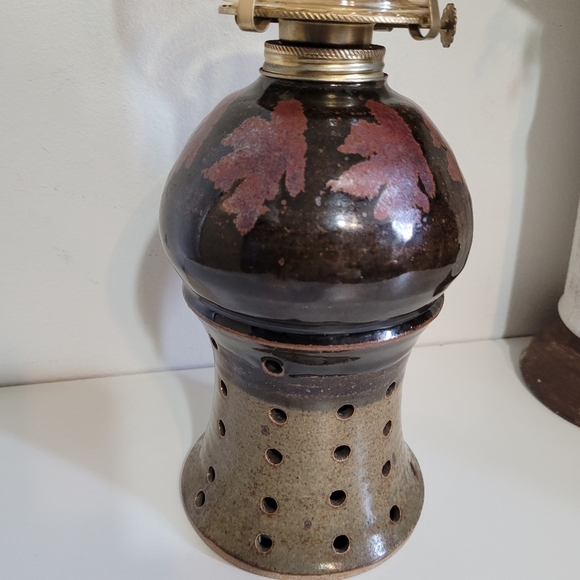 Pottery Oil Lamp Hong Kong - Picture 2 of 7